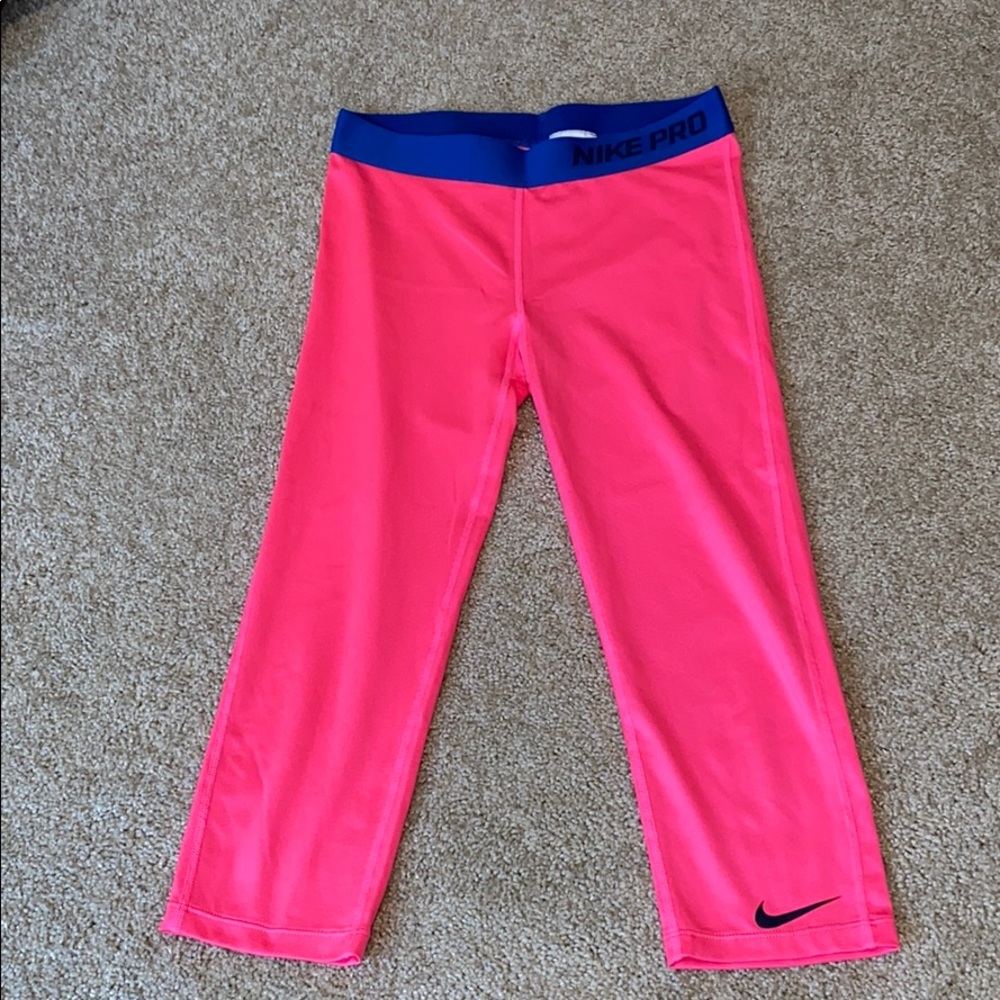 NEW Nike pro leggings ladies XS / girls XL